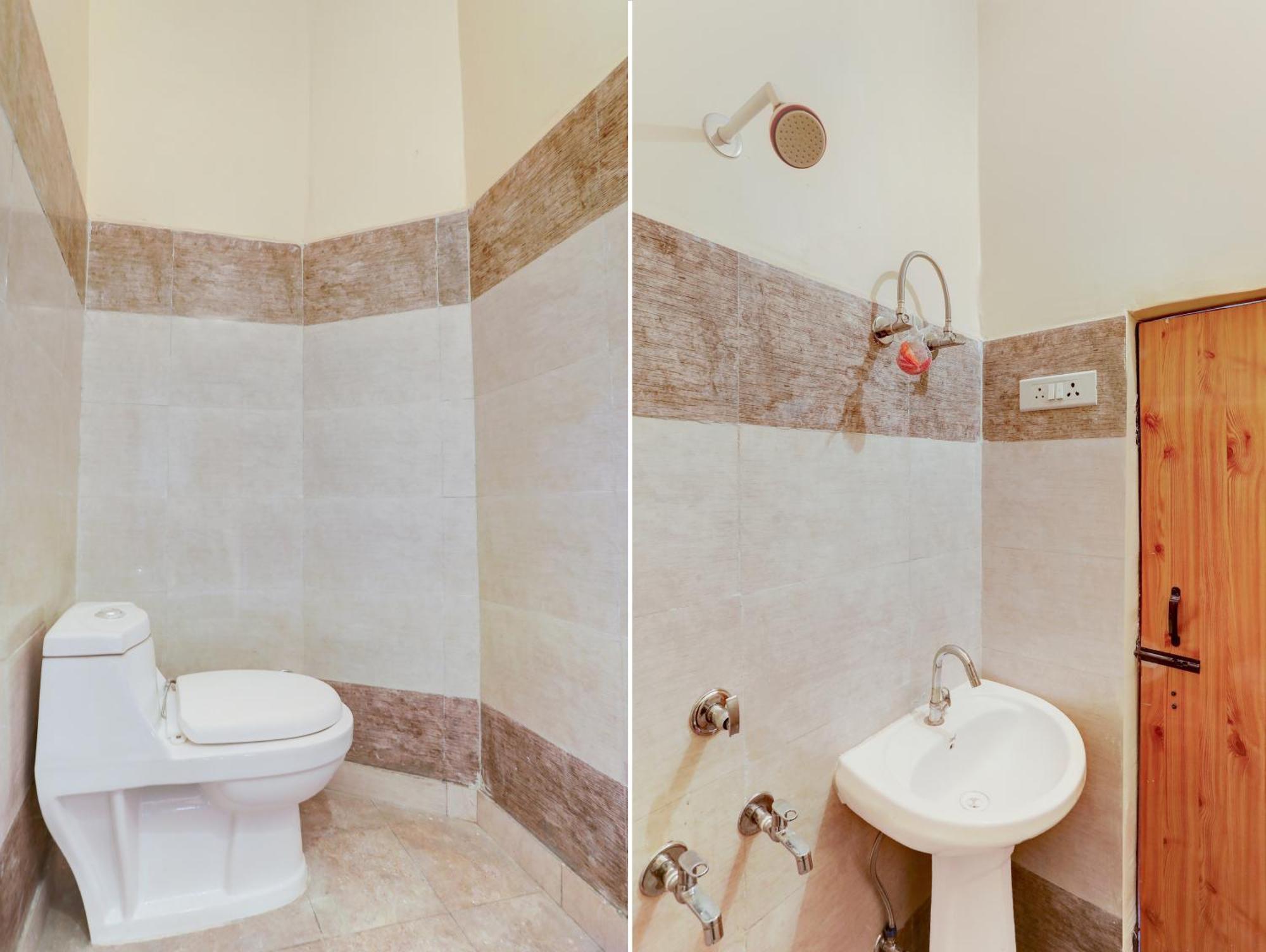 Hotel O Blu Moon Ghaziabad Εξωτερικό φωτογραφία